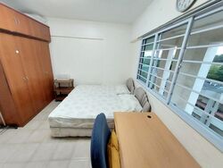 Blk 336 Jurong East Avenue 1 (Jurong East), HDB Executive #517825571
